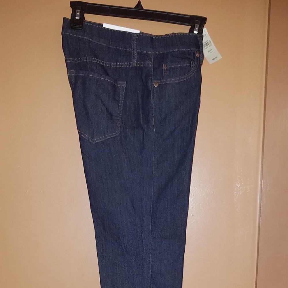 $69 LOFT SIZE 2-PETITE MODERN STRAIGHT BLUE JEANS